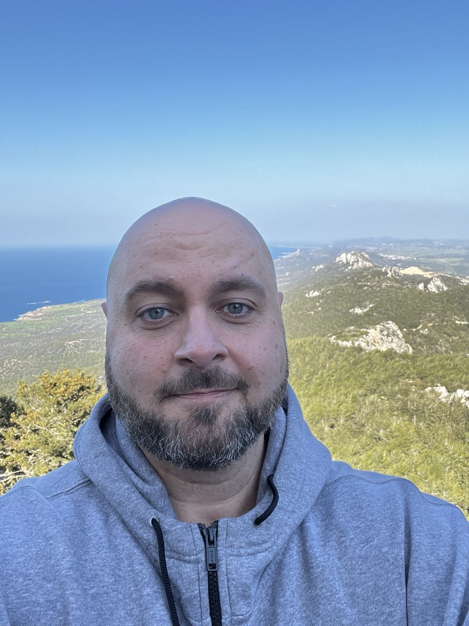 https://ecoreal.estate/wp-content/uploads/2025/06/Ecoreal-Team-member-2.jpg